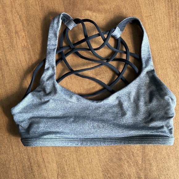 Sz2 Lululemon Free to Be Wild bra in heathered black/black VGUC - Picture 6 of 8